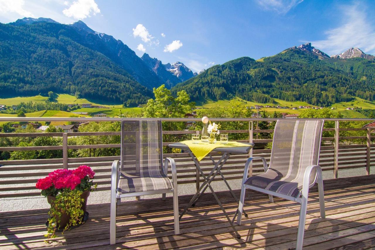 Pension Tina Neustift im Stubaital Kültér fotó