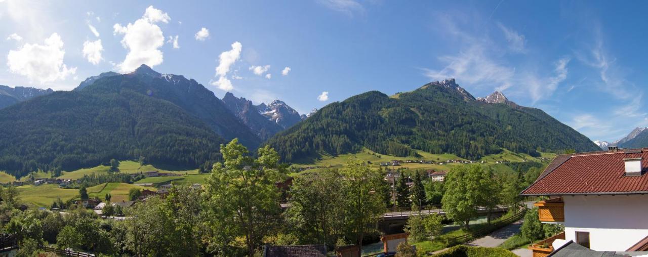 Pension Tina Neustift im Stubaital Kültér fotó